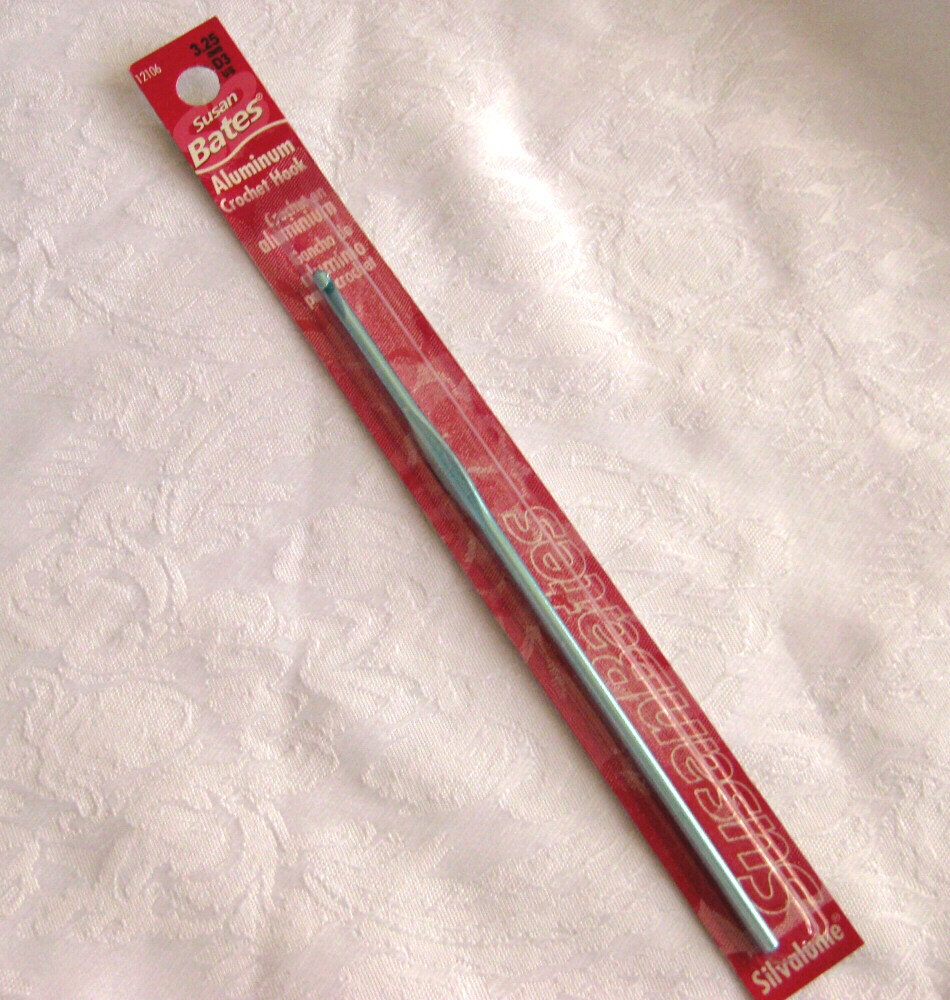 size D Crochet hook 3.25mm hook Aluminum Crochet by crochetgal