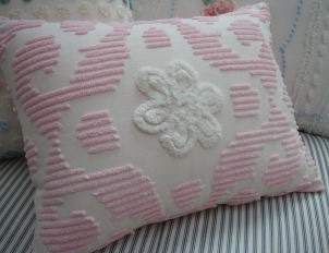 Chenille Pillow Vintage Bedspread Fabric French Pink Cottage White Flower Shabby Chic 14x18