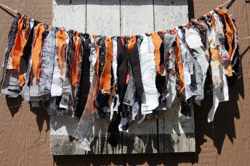 BANNER BLOWOUT SALE Halloween Fabric Scraps Rag Banner Garland Il_170x135