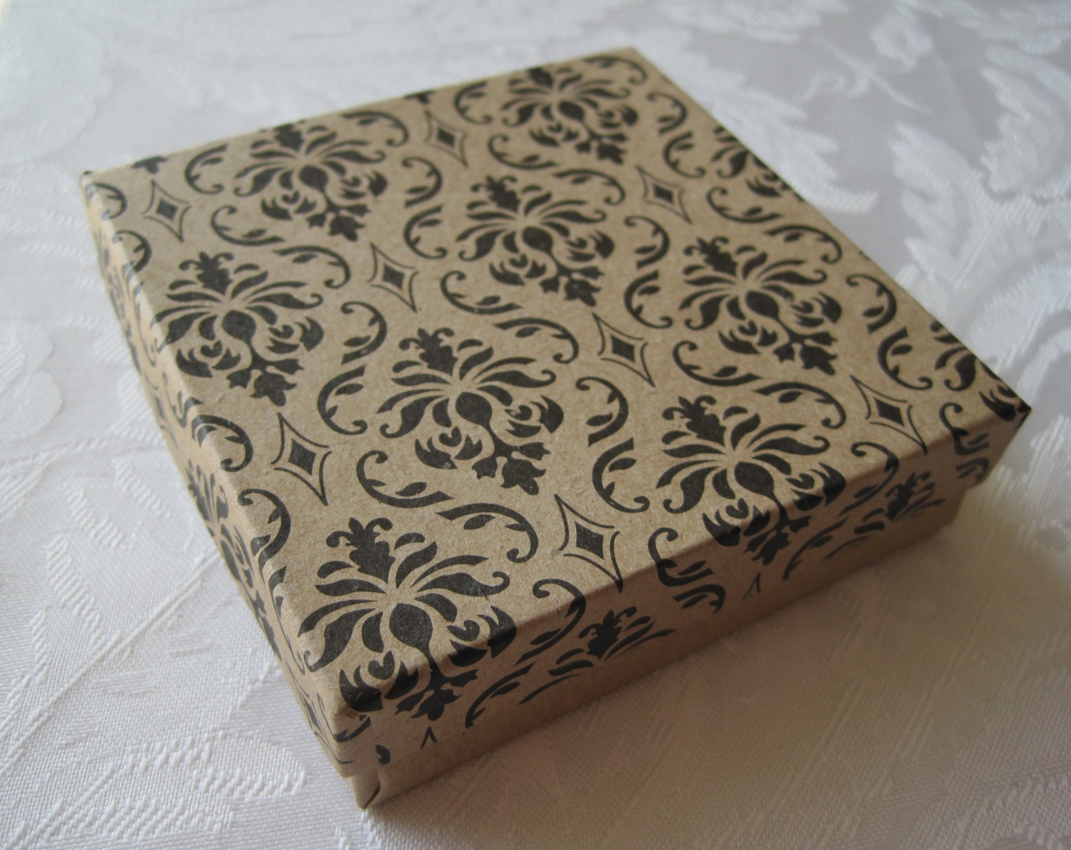Kraft Jewelry Gift Boxes Damask Print 3.5 x 3.5 x 1 Cotton Filled Pack of 10