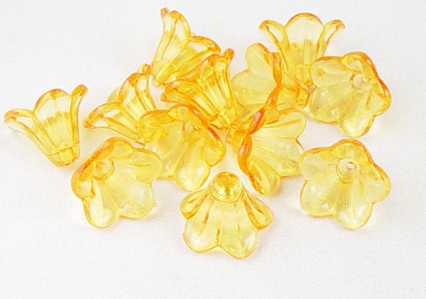 Lucite Beads 12 Bell Daisy Flower 5-Petal Transparent Lily Orange 15mm x 10mm (1025luc15-06)