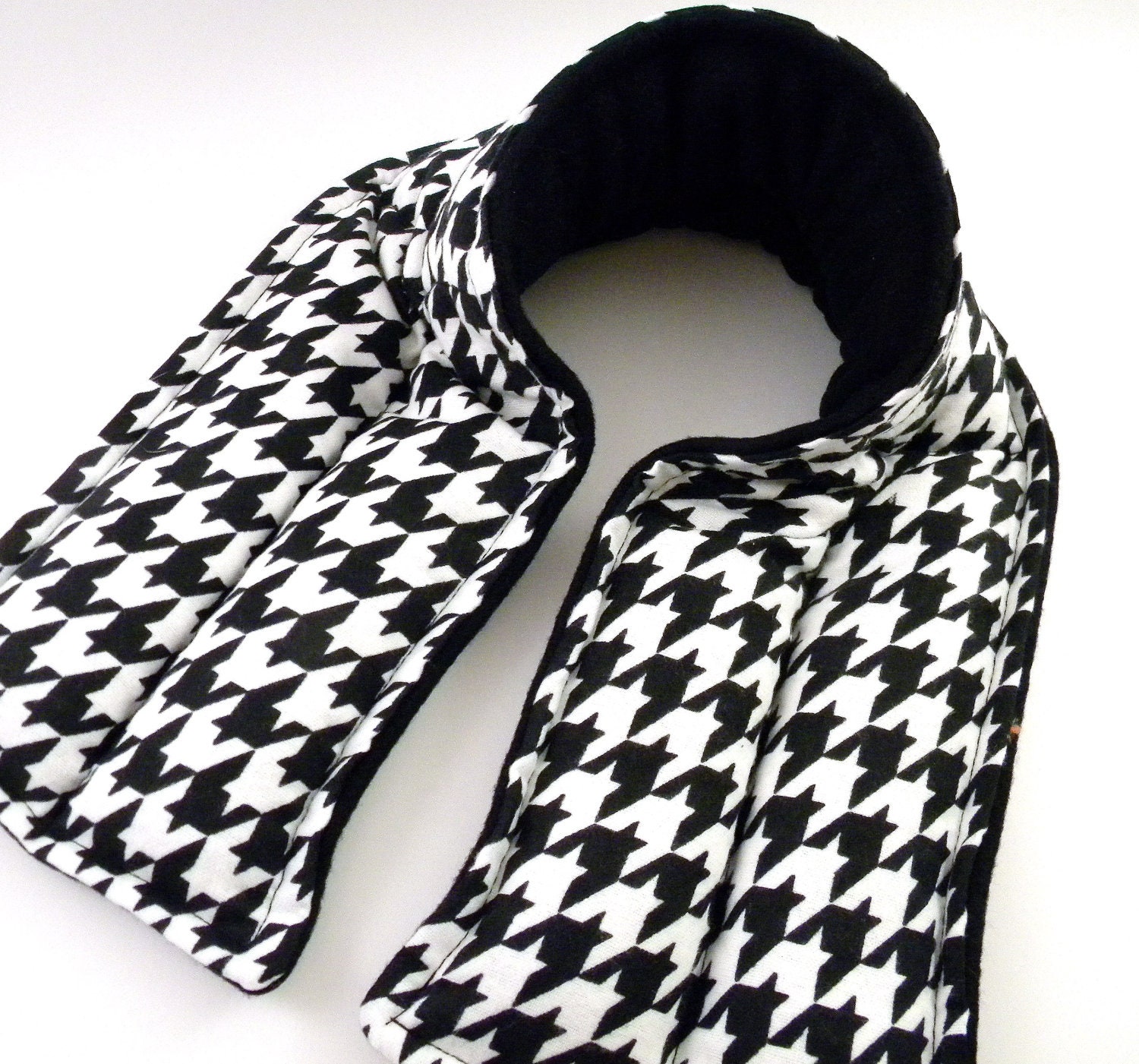 Long Neck Warmer for Microwave Heat Pad Therapy by theferriswheels