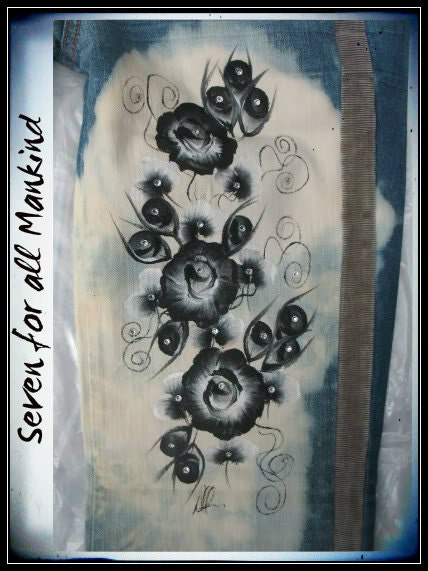 25/US-0 Handmade Custom Seven for all Mankind Painted Roses Bleached Swarovski Crystal Jeans