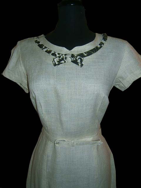 1950s 1960s Day Dress Mad Men Wiggle Dress Linen Style. Rayon and Flax with Bow Accent. A line. Fitted. by Adrian Tabin. Bust 38