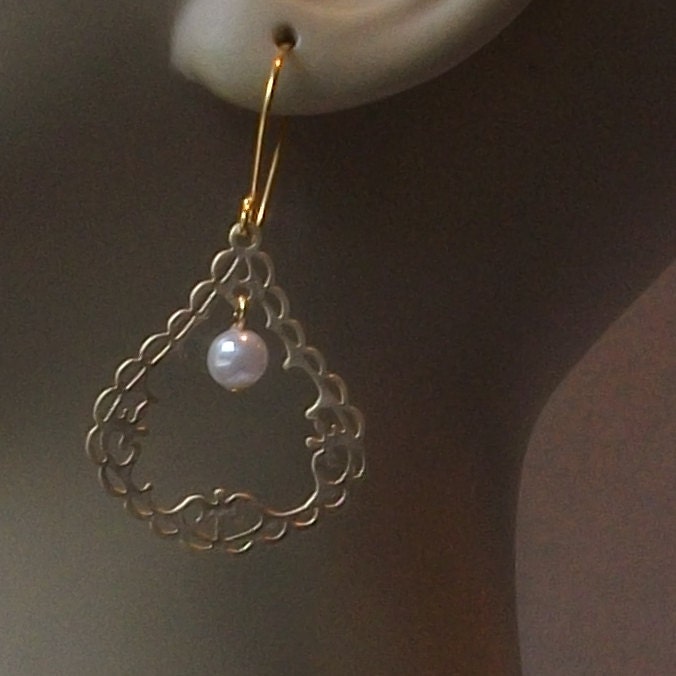 Gold Pearl Dangle Earrings