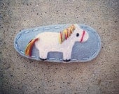 Rainbow Horse Ice Blue Wool Felt Hair Clip