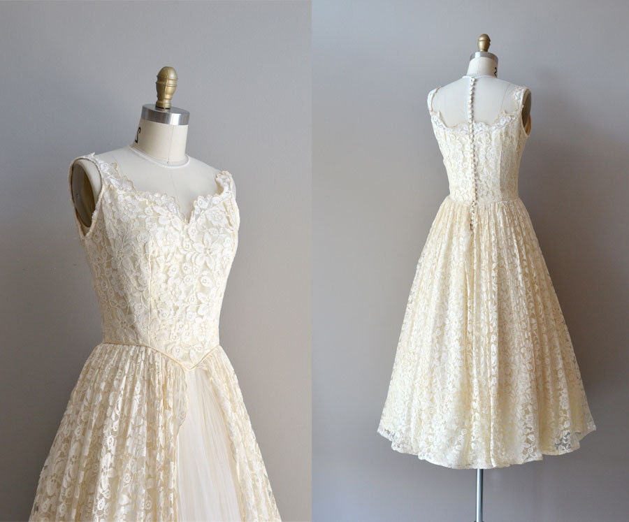50s wedding dress / 1950s lace wedding dress / Tres Leches dress