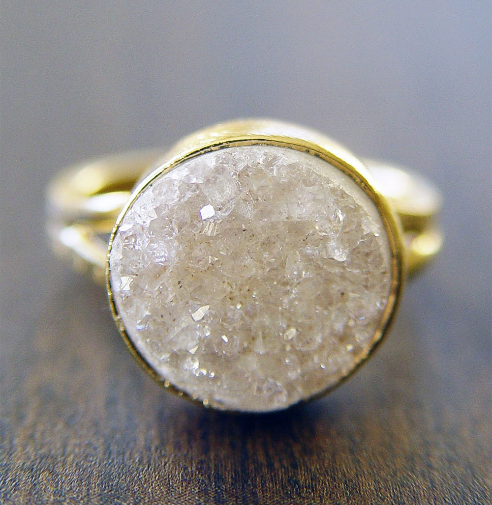 Vanilla Druzy Gold Ring - White Crystals