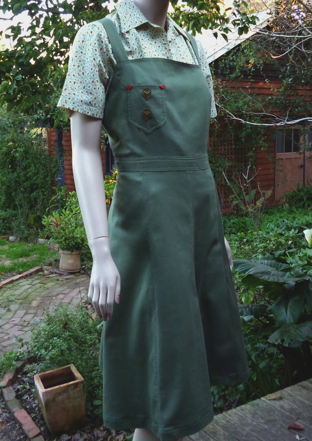 1940s WWII Vintage style Pinafore /Jumper with Blouse