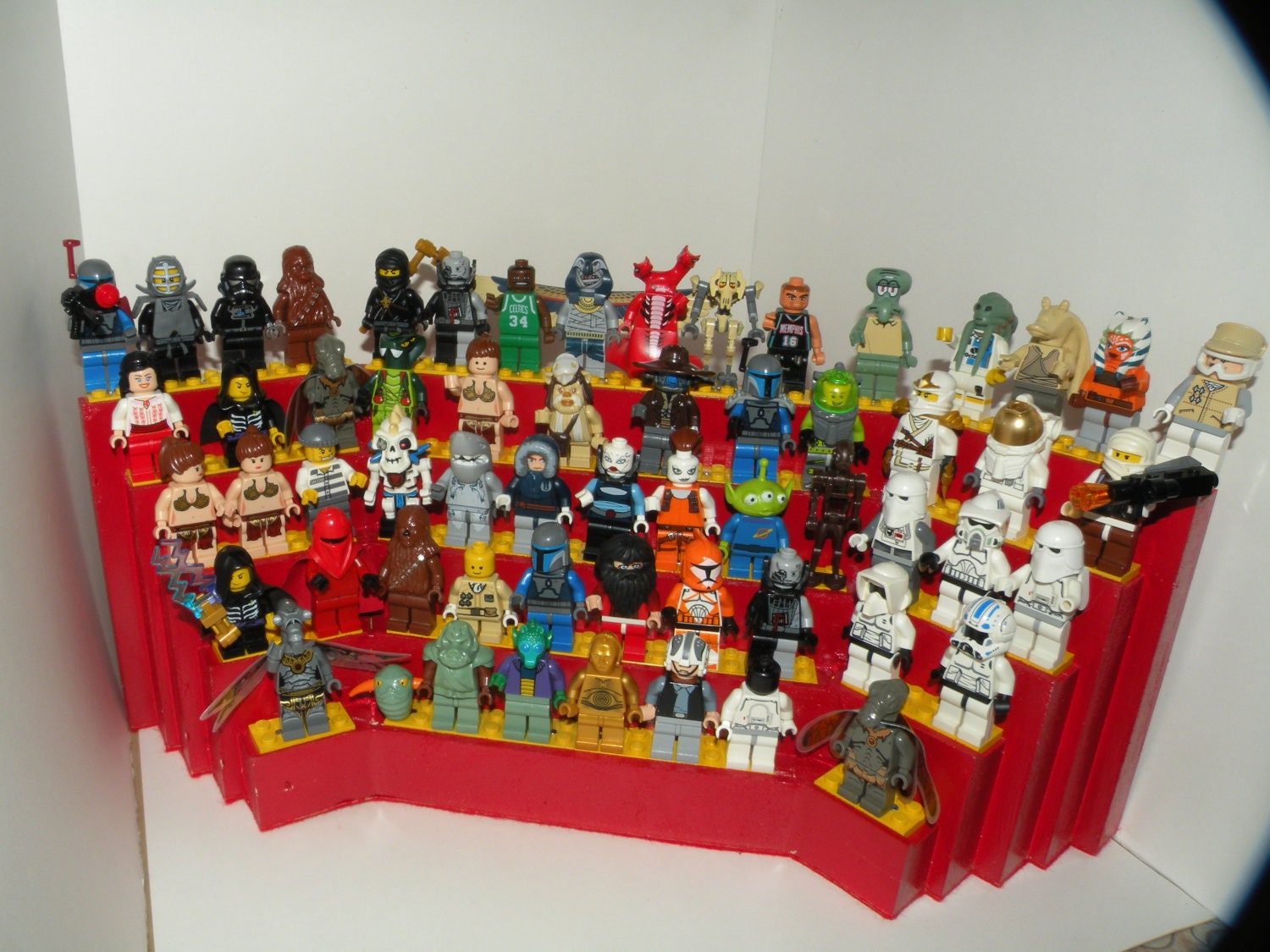 Handcrafted Wooden Star Wars Lego Minifigure Tabletop Display Shelf,Gloss Red with yellow lego plates