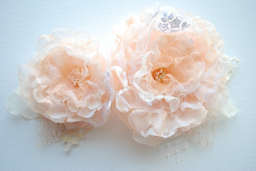 Light peach/apricot roses-Set of 2 romantic flowers-Corsage,brooches,fascinator,flowers for sash-Weddings accessories hair Bride,bridesmaids