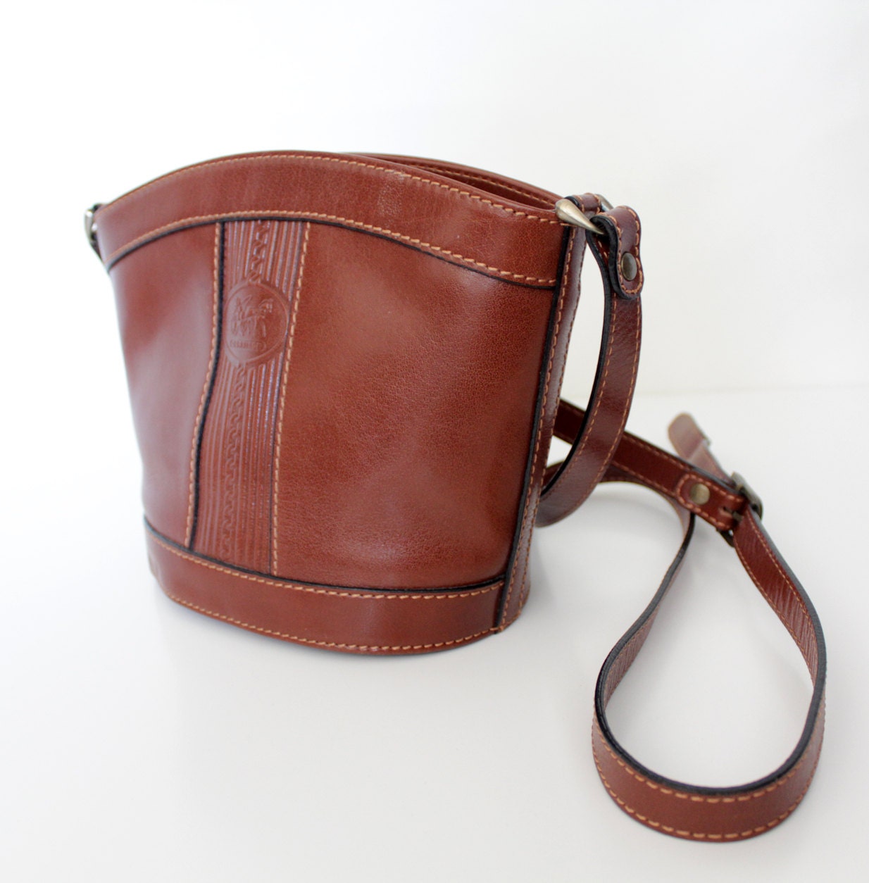r e s e r v e d for katekuzina Vintage purse. Carriage leather bag.