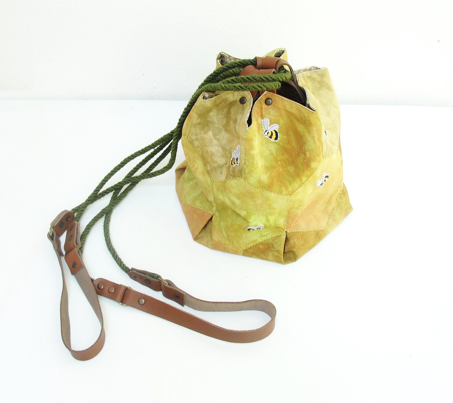 Beehive Pouch Purse - Cotton, Embroidery, Leather