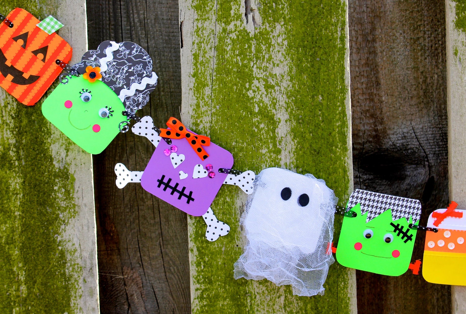 Halloween Spooky Banner Craft Kit