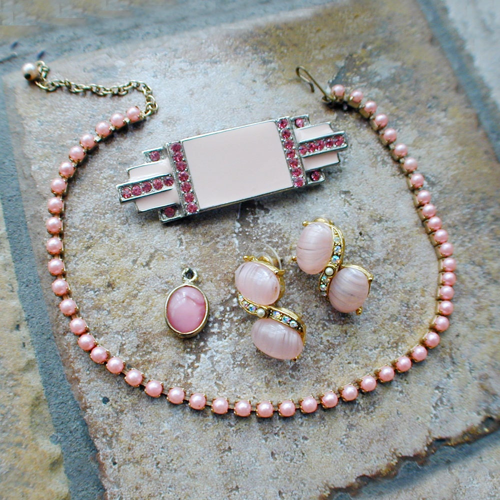 Pink Costume Jewelry Lot in Rhinestone and Glass
