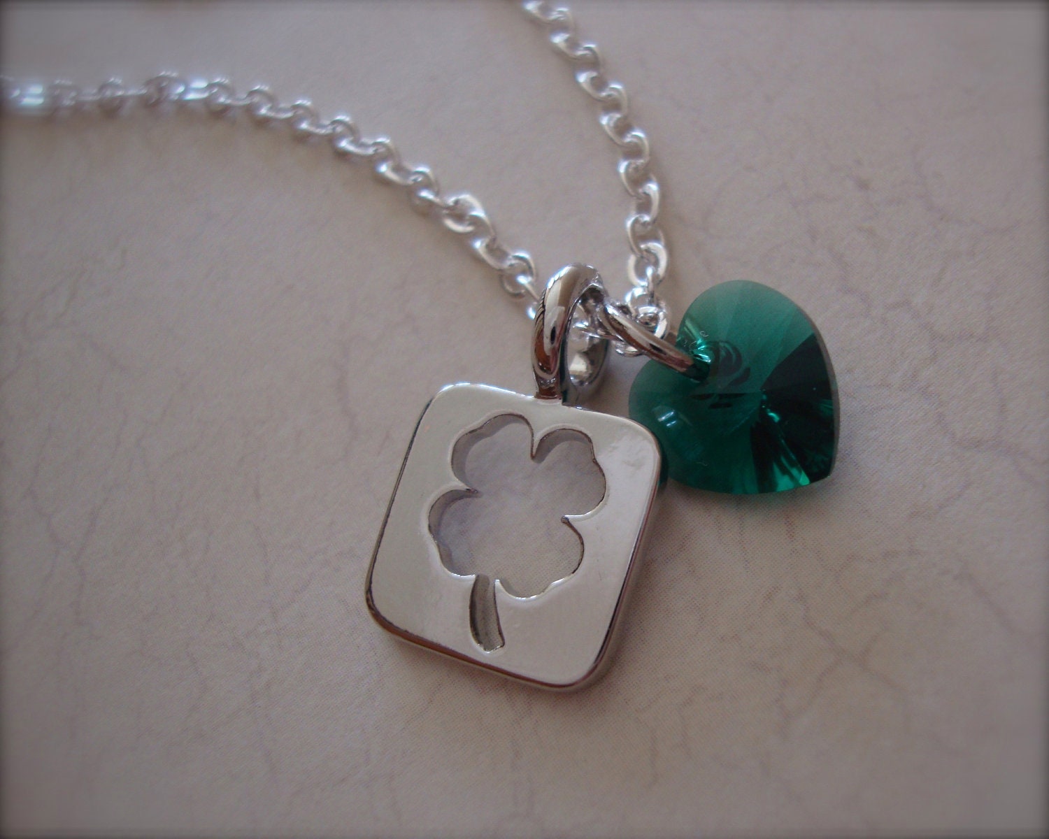 ONE DIRECTION - I Heart Niall - Niall Horan Inspired Irish Clover Necklace