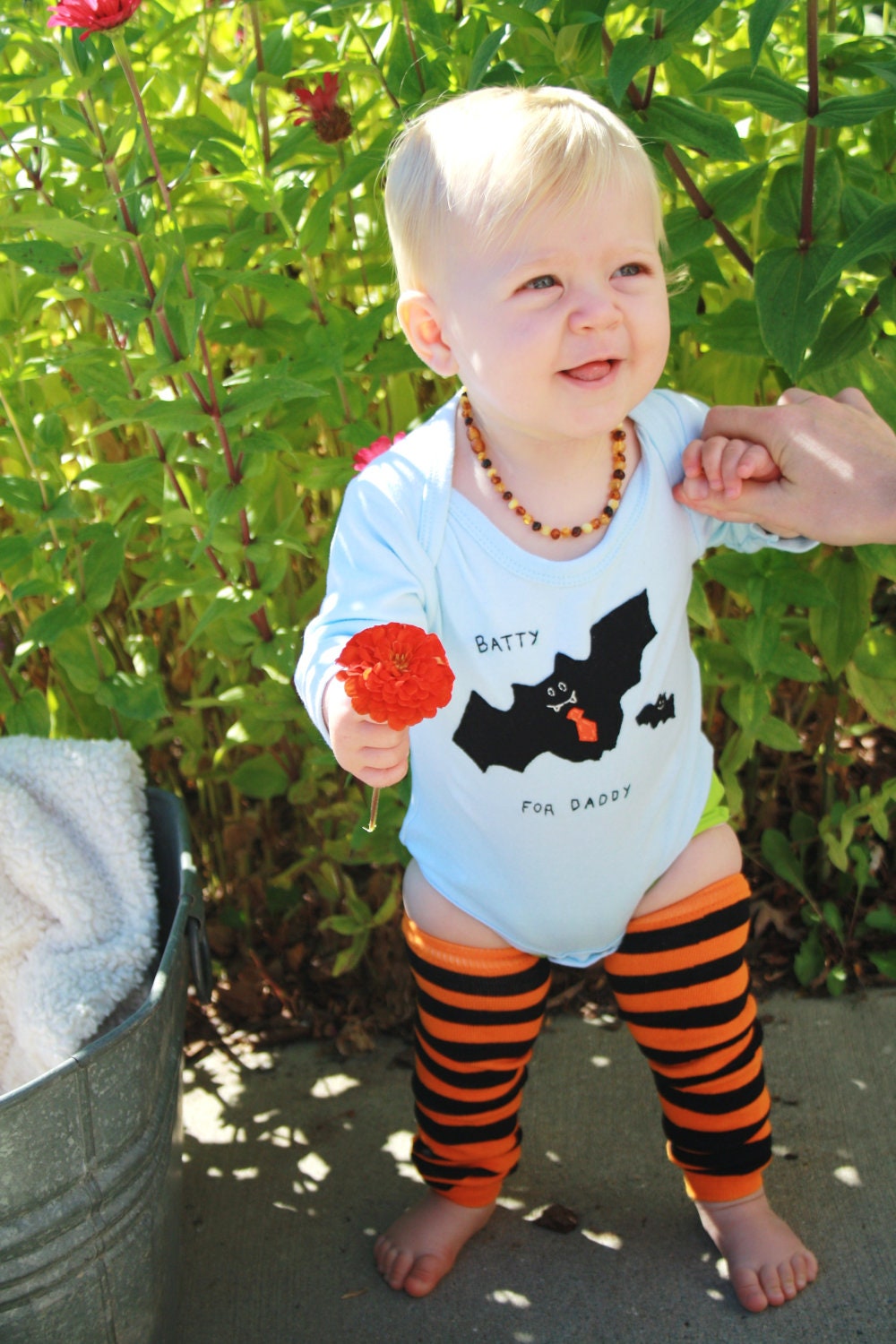 Halloween Baby onesie "Batty for DADDY" bodysuit, perfect for 1st Halloween photo prop - twinzzshop