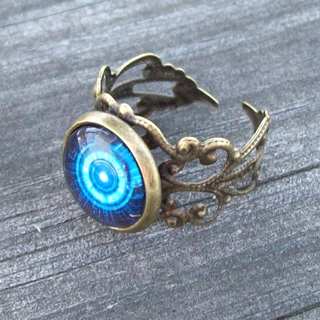 Fortune Teller Eye - Gypsy - Bronze Lace Band Adjustable Ring