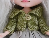 SWEATER for Blythe (granny knit)