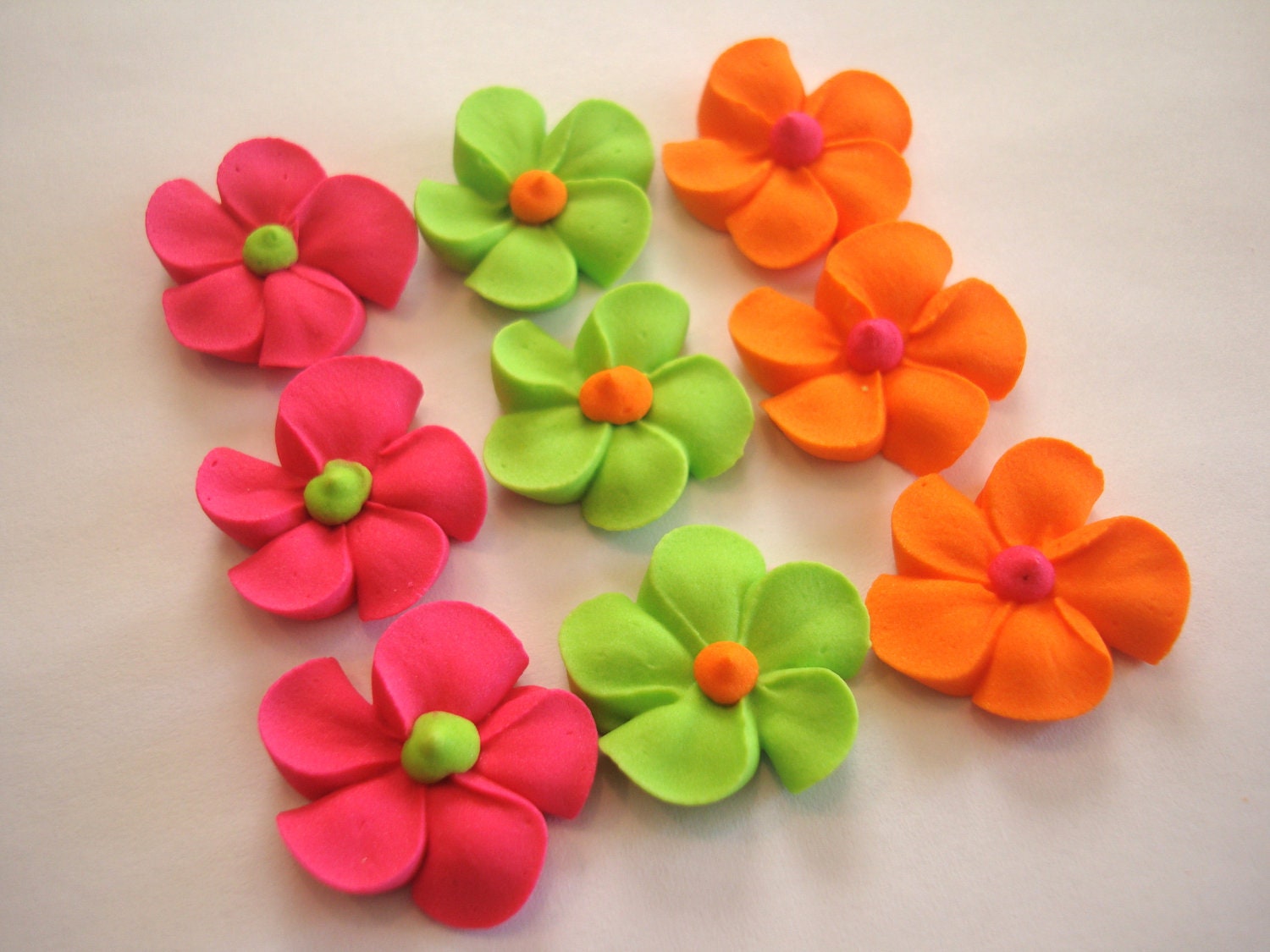 Royal Icing Flowers for Cake Decorating Lot of 150 Il_570xn