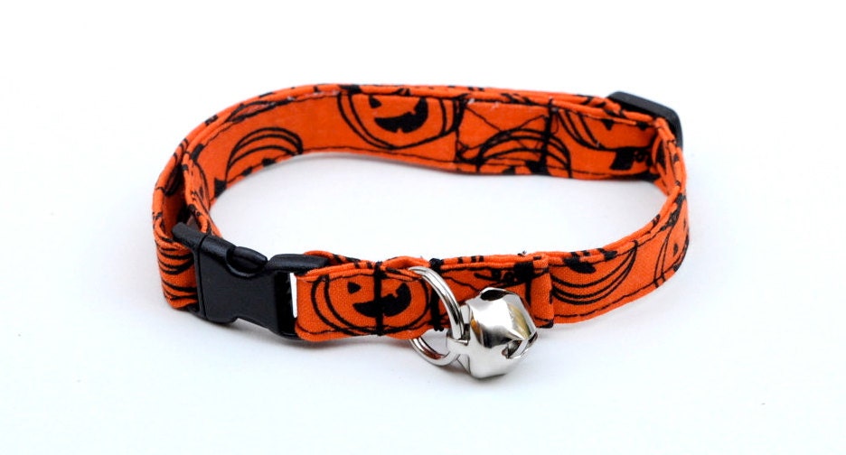 Halloween Cat Collar with Bell Breakaway Adjustable Fall Collar Pumpkin cat collar