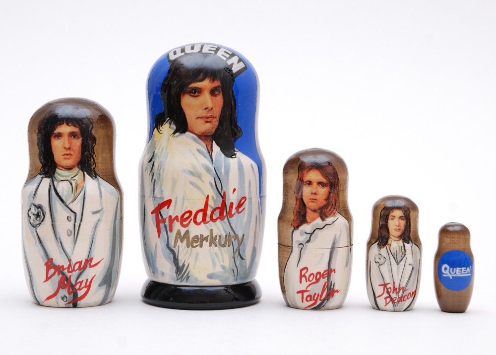 Queen Nesting Dolls 5pc matryoshka doll free shipping