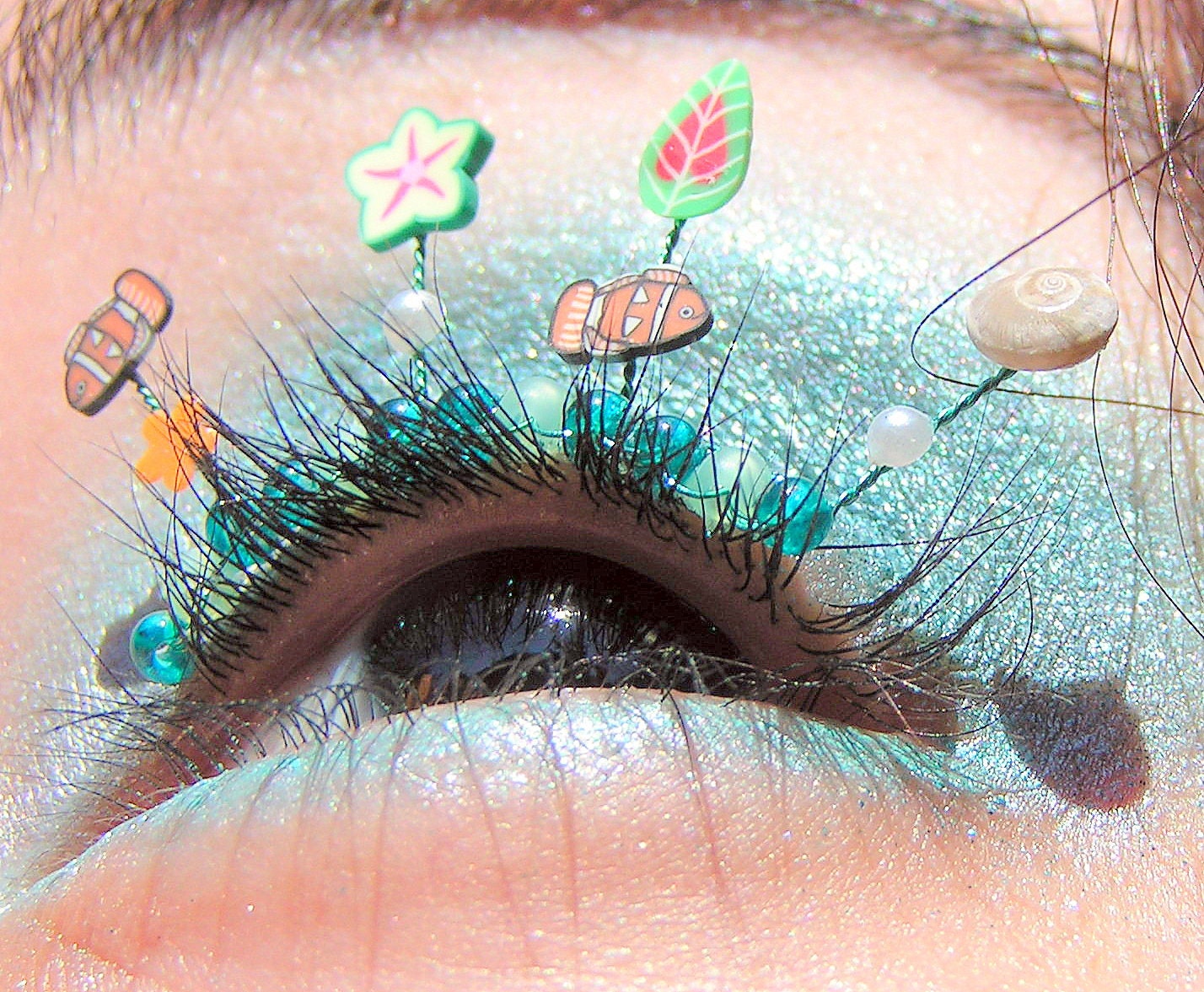 Fish in the Sea Eyelash Jewelry - false eyelashes with real seashells and faux pearls