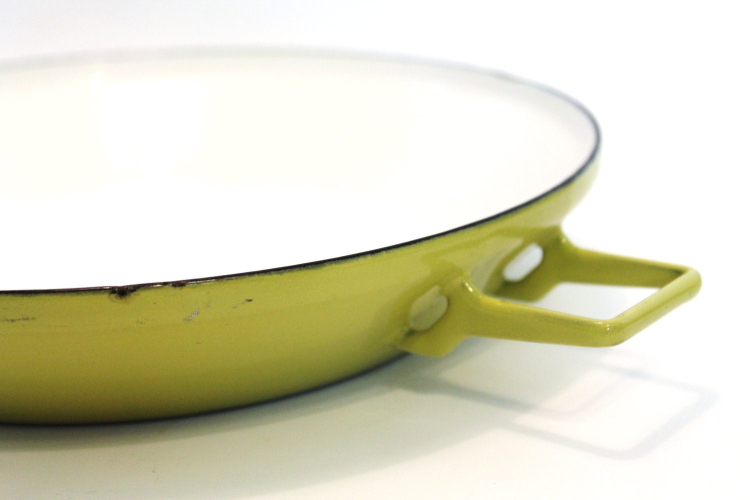 Colorful Enamel Paella Pan