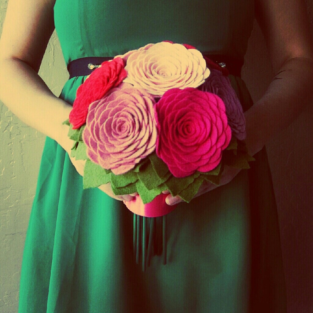 alternative bridal bouquet