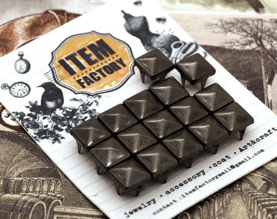 100Pcs 7mm Gunmetal Pyramid STUDS For Glam rock look, Punk, DIY Leather Craft, Etc. (PS7004)
