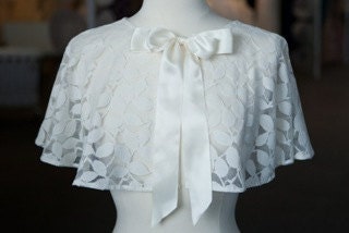 Eve Leaf Lace Evening Cape