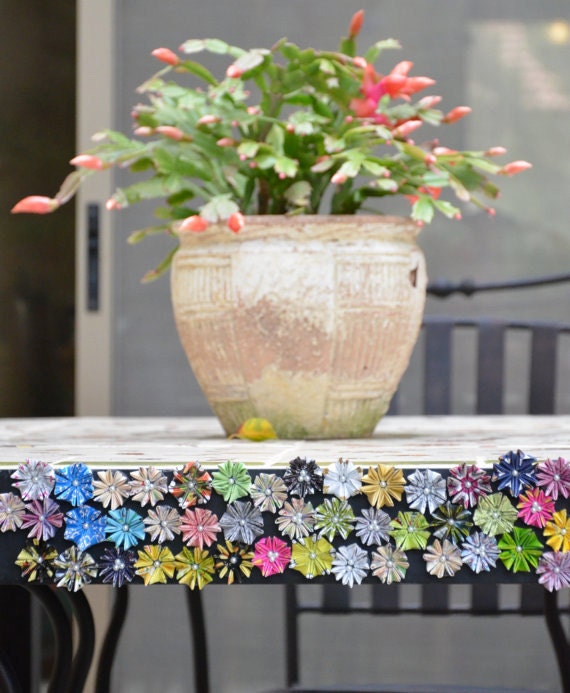 FREE SHIPPING: Origami paper flower, attached to a magnet base