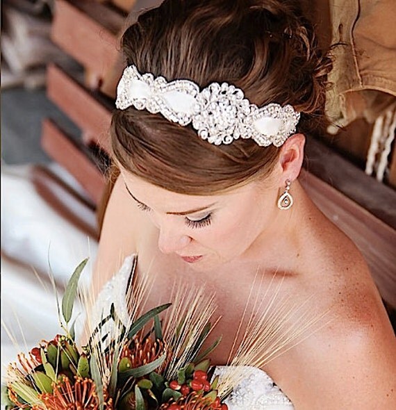 Bridal  Crystal Headband- Vintage l'amour, bridal head piece