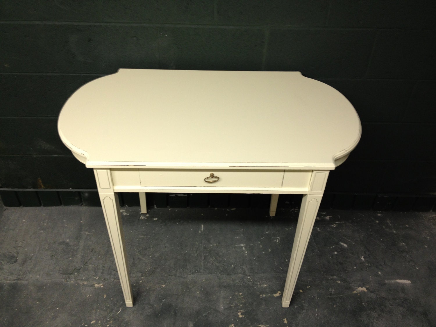 Console Table/ Desk in Veranda Ivory