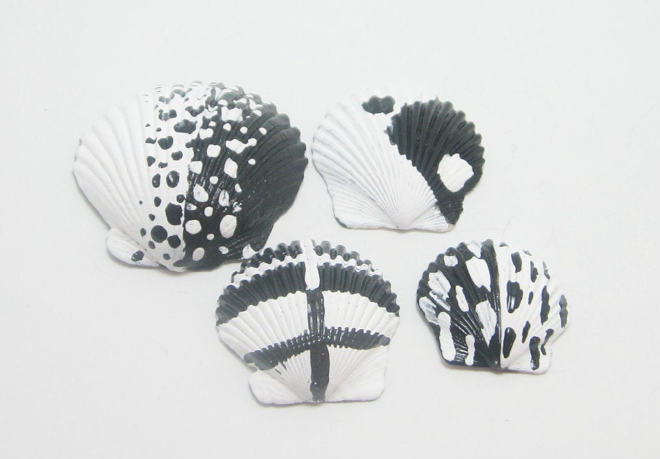 SALE Black and White Hand Painted Sea Shells WAS 6.99
