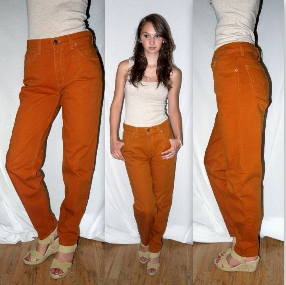 Rust belt ... vintage 80s Levis colored denim jeans / high rise waist waisted / tapered skinny legs .. 7 8 9 / 28 waist / 28 X 31