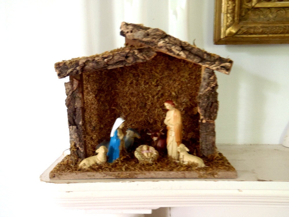 Vintage Nativity Scene Bark and Moss Religious Christmas Decoration