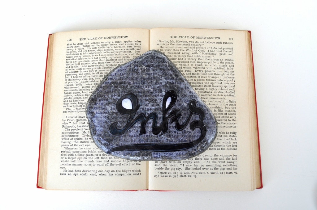 Pebble Paperweight The Inks