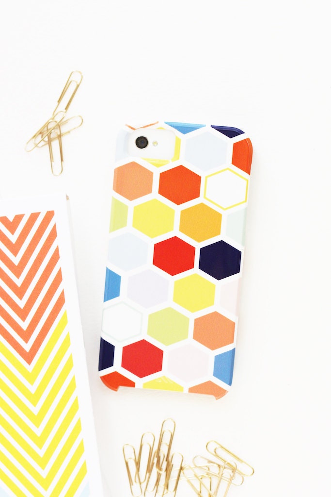Personalized Samsung Galaxy or iPhone case - Hexagon Collection