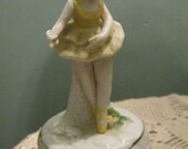 Dancing Musical Ballerina / Porcelain Figurine / Ballerina Turns To Music / So Charming