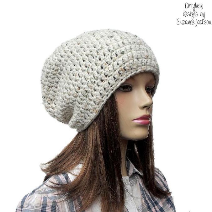 Beige slouchy hat