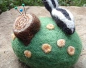 Woodland Skunk Pin Cushion - Needle Felted Wool Sculpture - MADE TO ORDER
