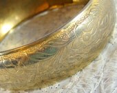 Vintage Bangle Bracelet, Wide Gold, Daisy Flowers Leaves, 1950s 1960s Mad Men, Floral Nature Woodland Costume Jewelry