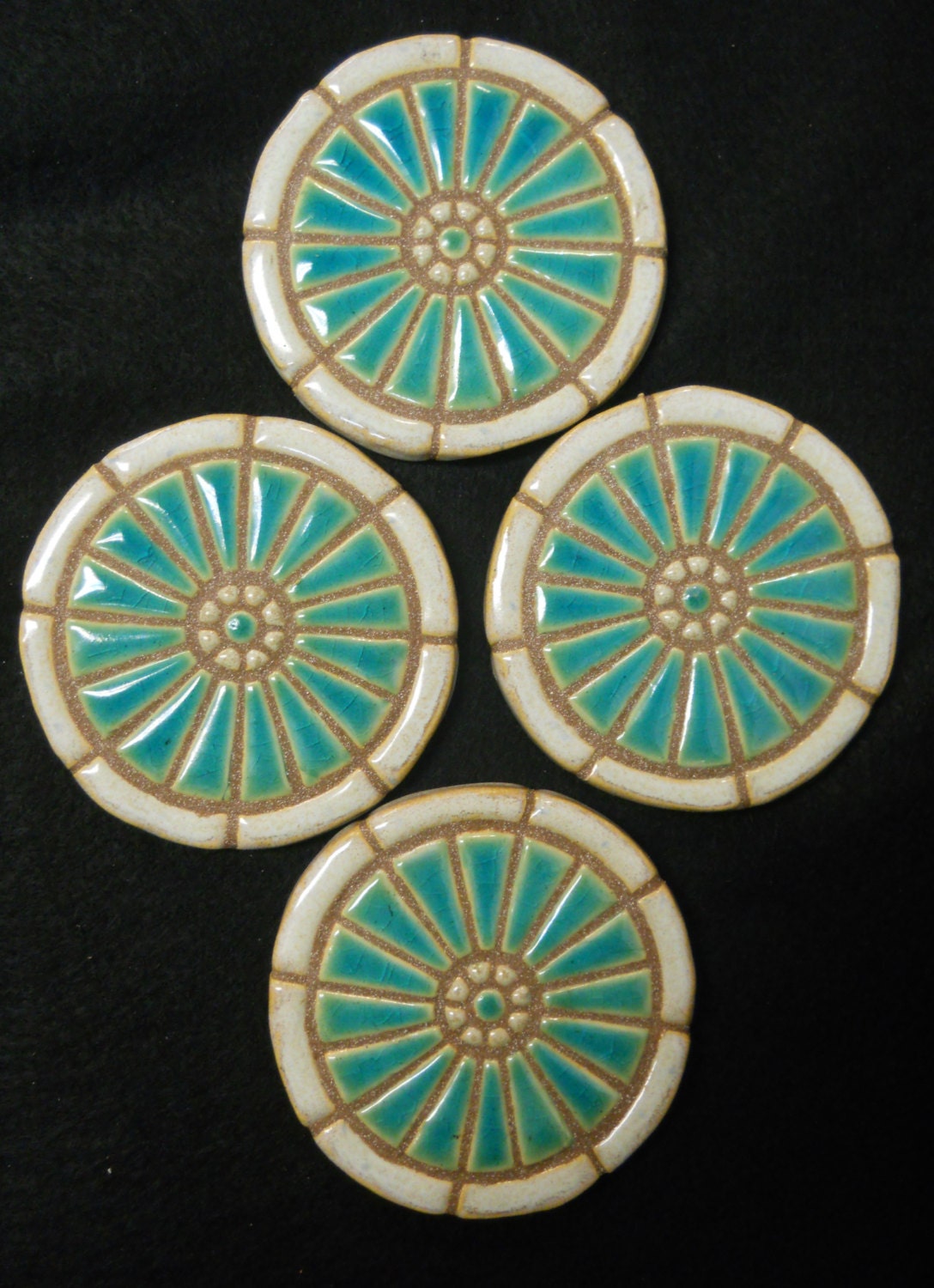 Wagon Wheel Mosaic Art Handmade Ceramic Tile Coaster Set of 4