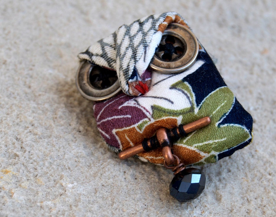FREE SHIP antique Japanese SILK Kimono fabric owl brooch pin Maple