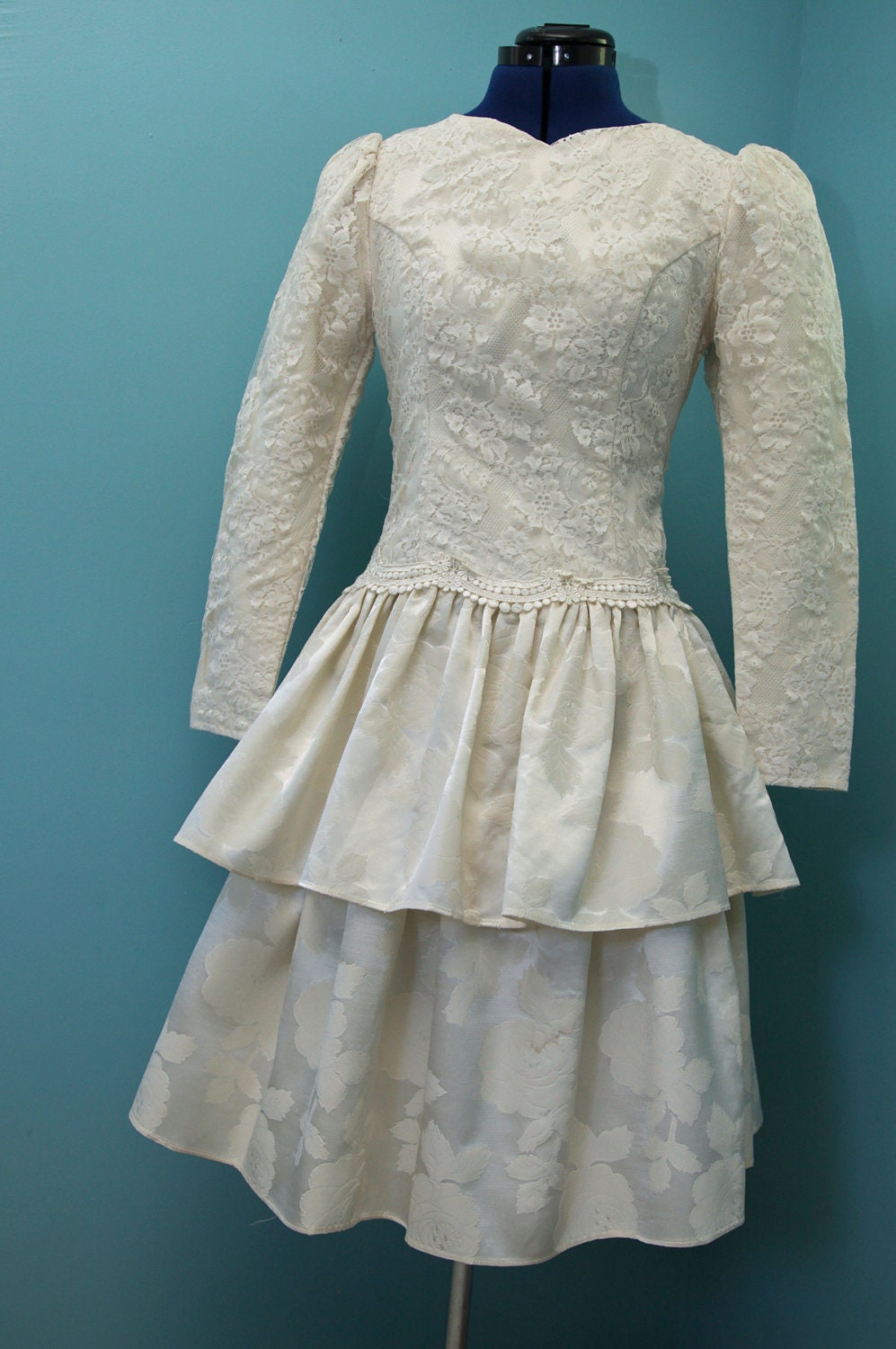 RESERVED Vintage Scott McClintock 1980's Size 4 Floral Lace Wedding Bridal Dress