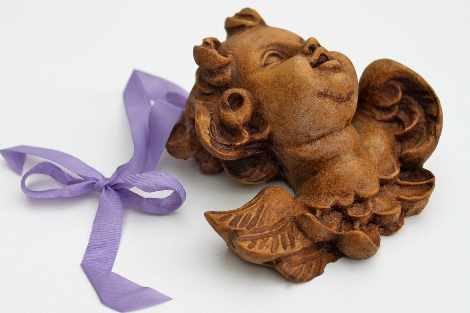 Cherub face with Vintage ribbon
