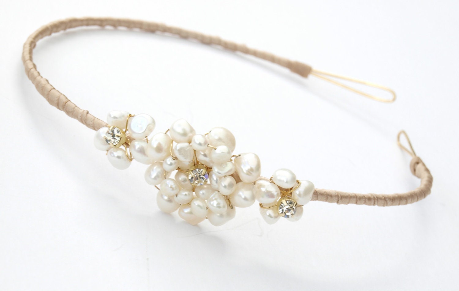 Wedding Gold Vintage Brooch Style Side Tiara Ivory Pearl Gold Diamante Wedding Headband Bridesmaid Headdress Bridesmaid Hair Accessories