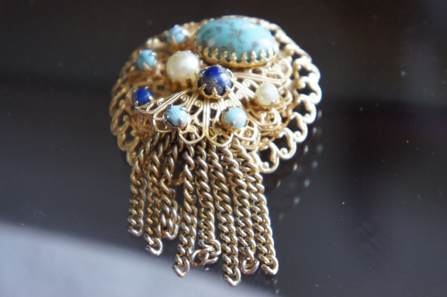 Vintage Designer Flower Gold Clear Rhinestone BROOCH Pin with green Color Stone Blue Pearls
