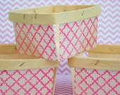Berry Basket - Pint Size Wood Berry Basket - Set of 6 - Hand Stamped Berry Baskets- Quatrefoil - Picnic - Favor Box - Wedding Favor